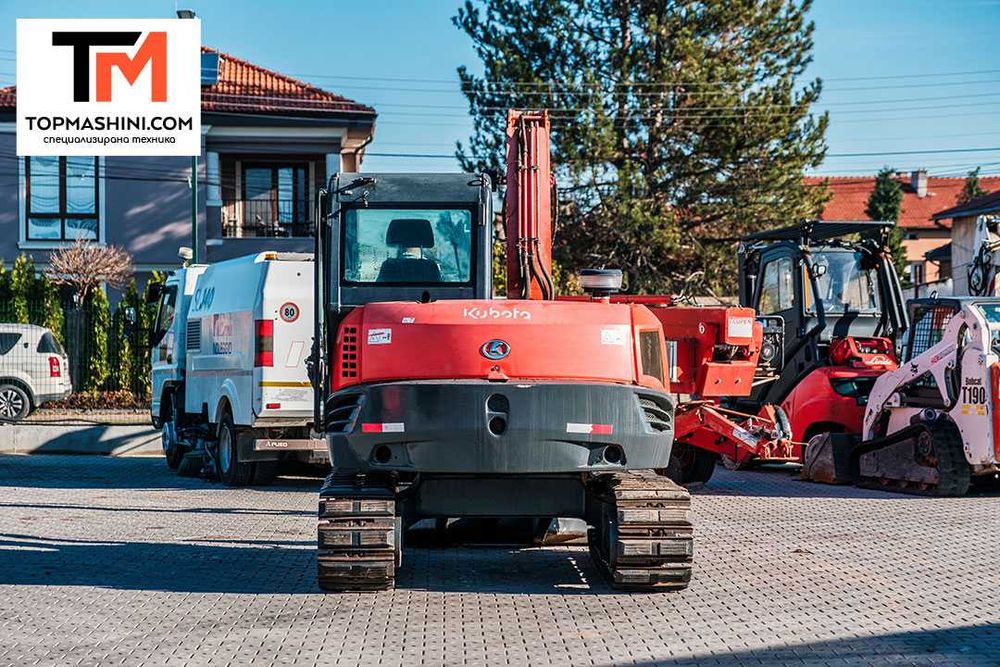 Багер Kubota KX183-3