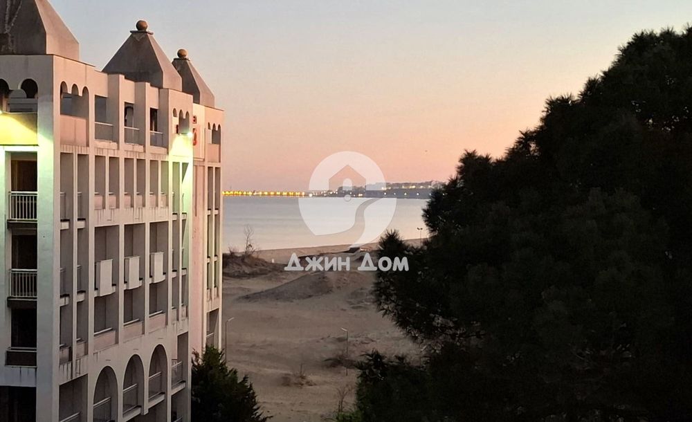 Продава се Двустаен апартамент в к.к. Слънчев бряг - 69 кв.м за 1196 €/кв.м - Снимка #8