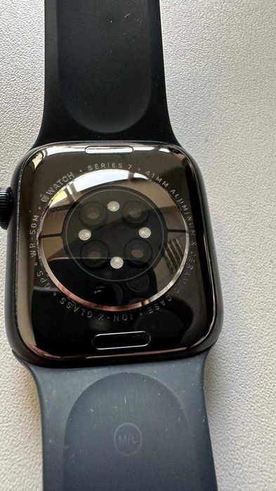 Смарт часы Apple Watch Series 7 41 мм