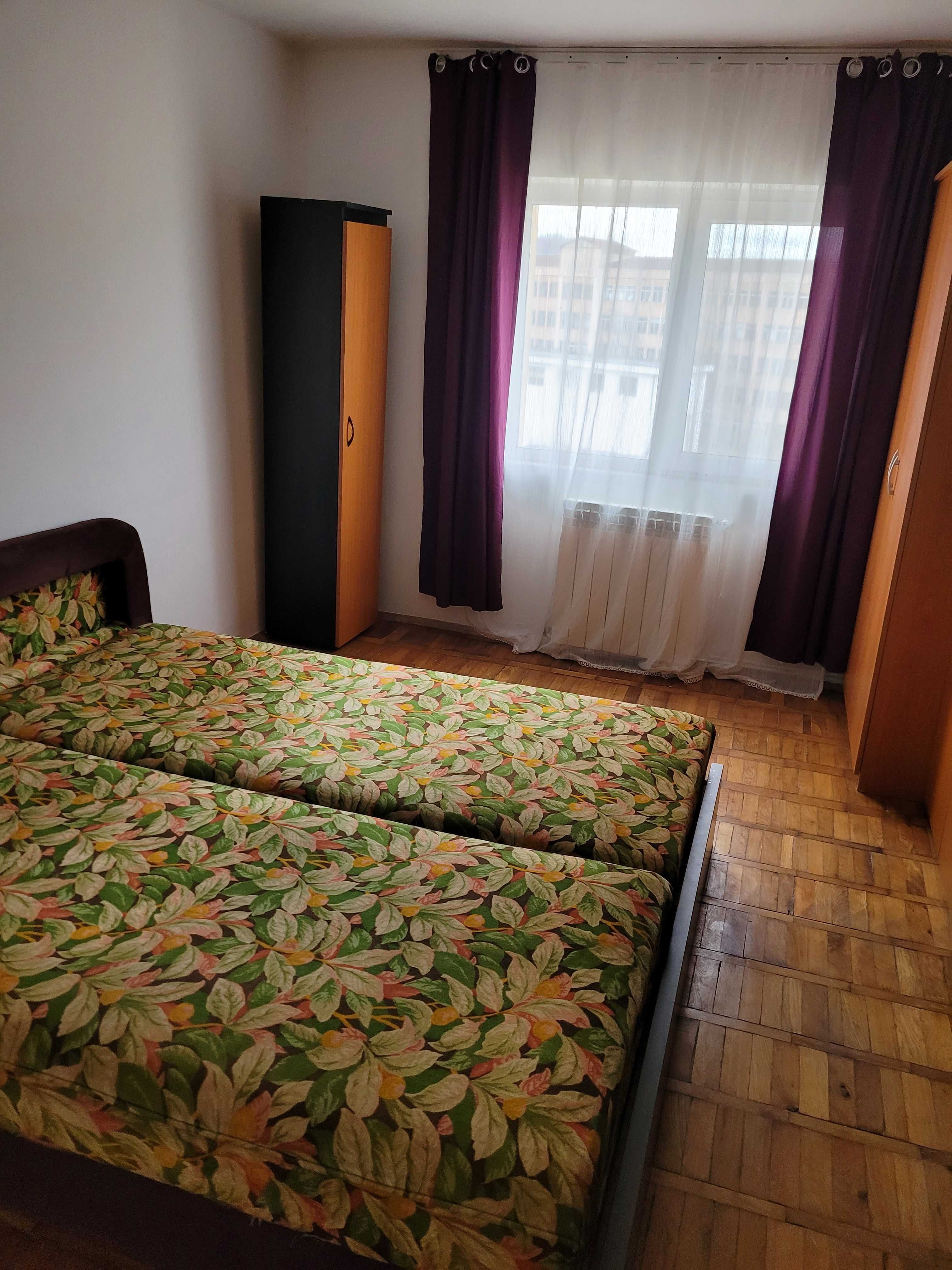 Vand apartament 2 camere