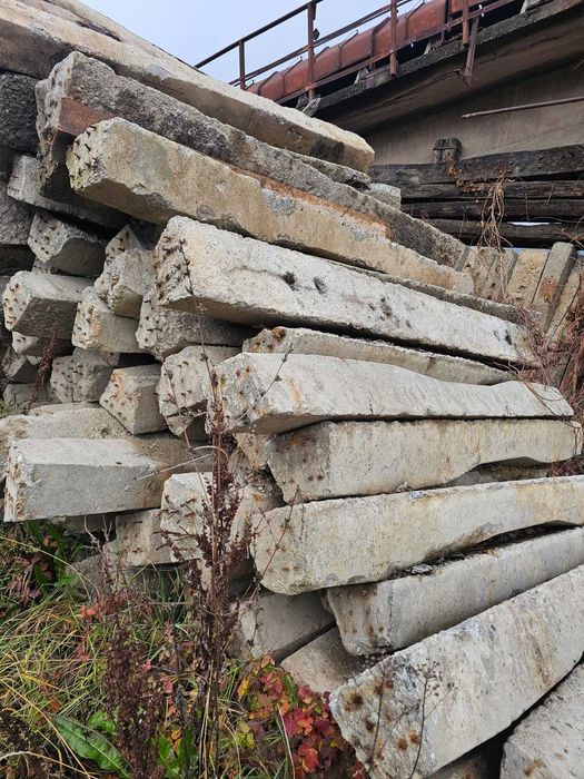 Traverse cale ferata beton