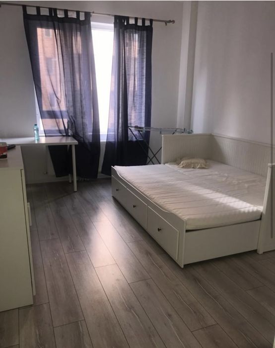 Inchiriez garsoniera in Militari Residence !