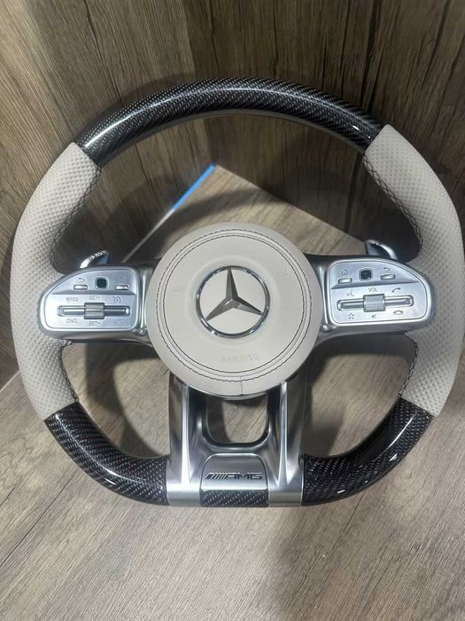 Mercedes Custom Спортен Волан – Персонализиран Дизайн!