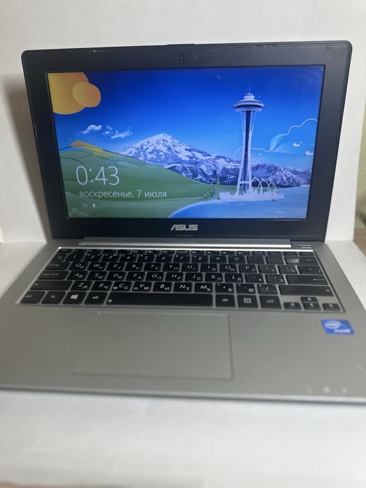 Ноутбук asus x200e