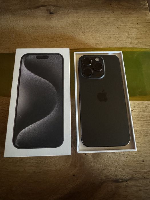 Продавач iphone 15 Pro