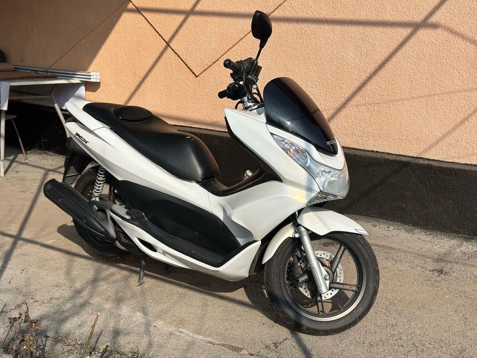 Продам Honda pcx 125 срочно в хорошие руки