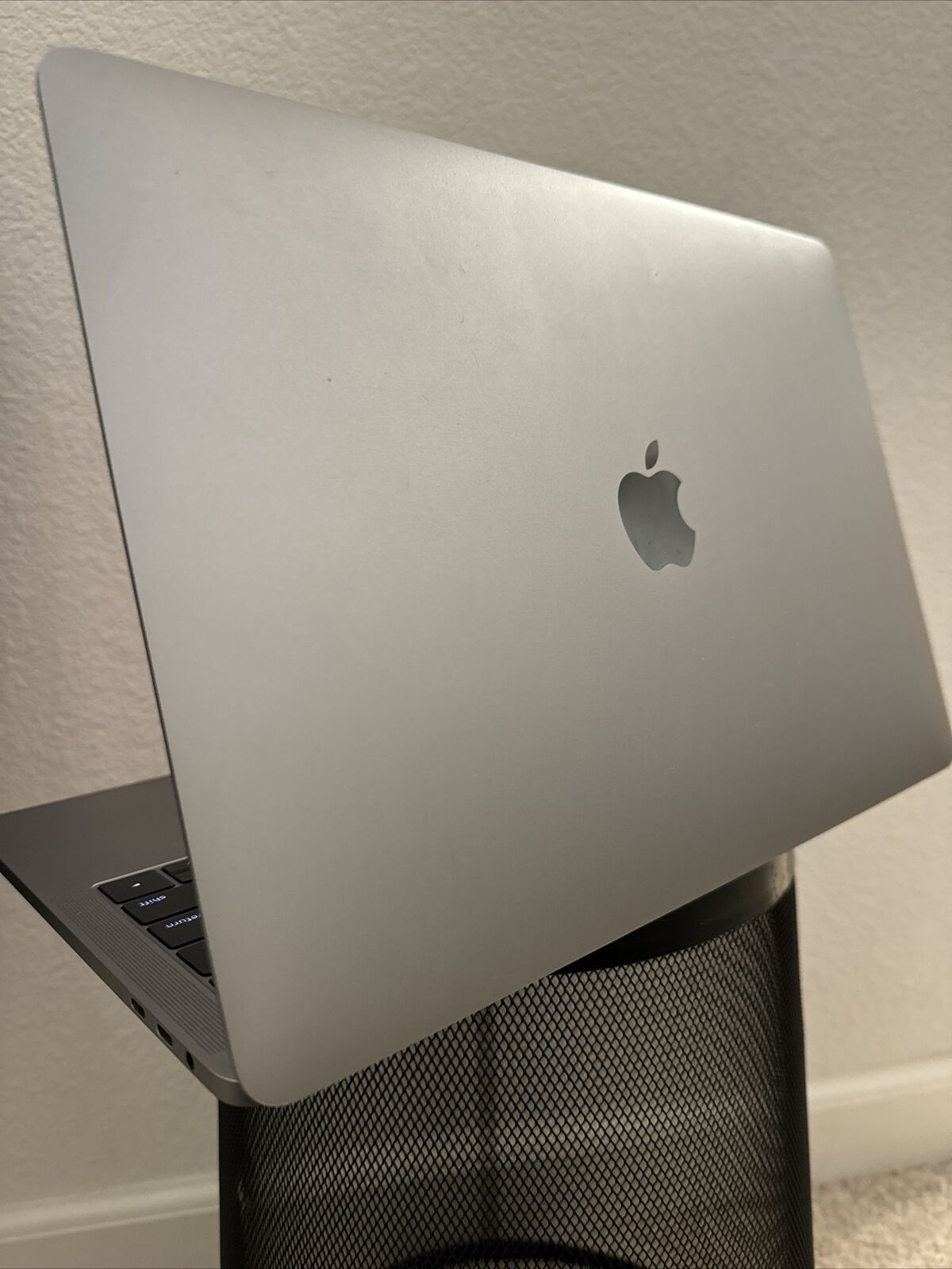 MacBook Pro 512 Gb touchbar