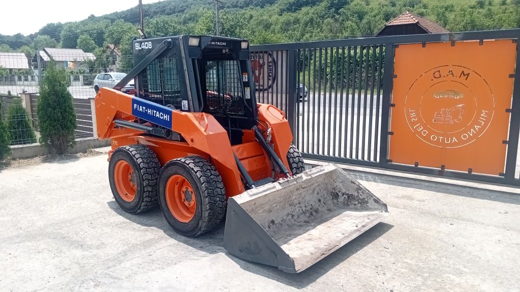 Miniincarcator Fiat hitachi 2100 kg