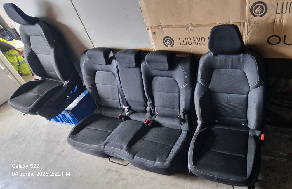 Scaune  bancheta interior complet renault captur 2022