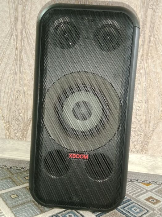 Колонка XBOOM. Новая