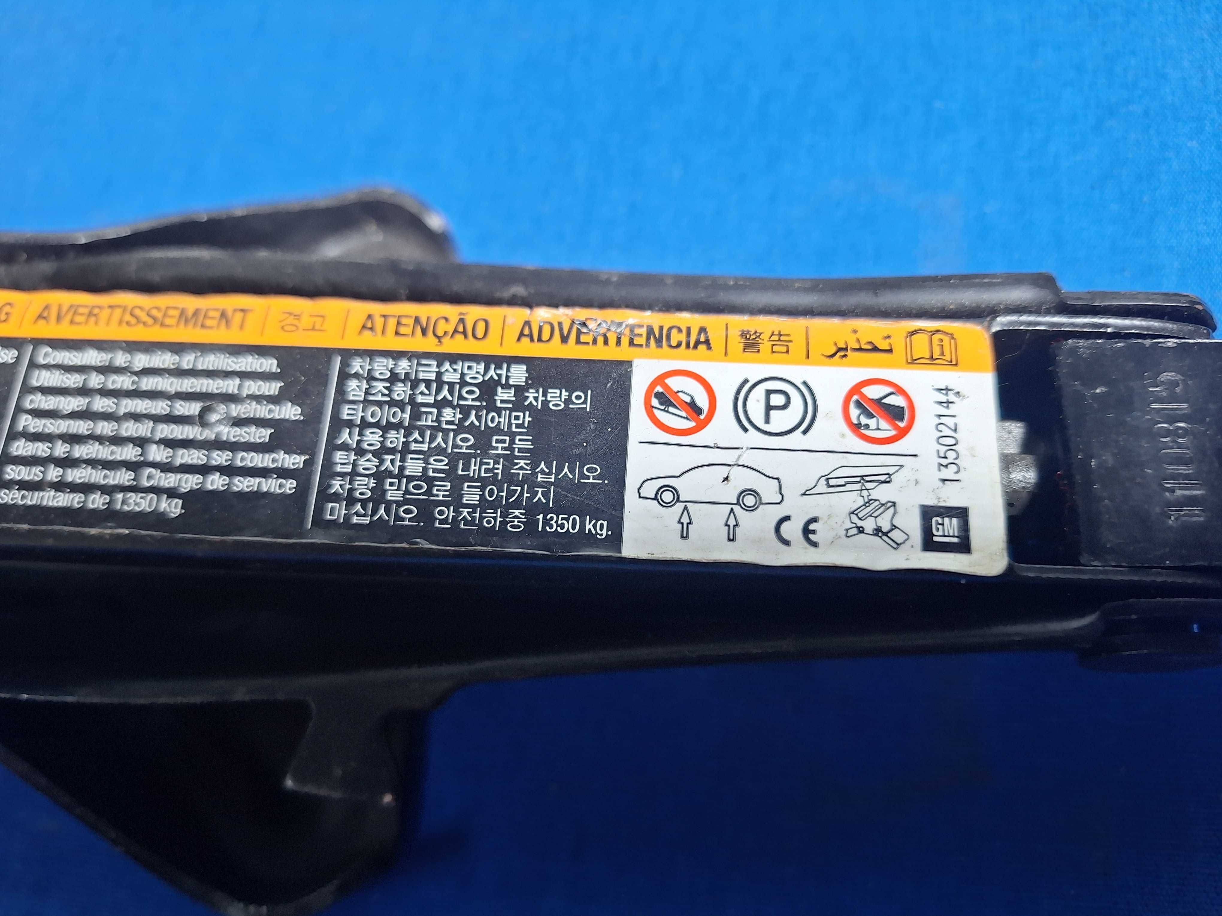 Cric AUTO OEM OPEL Insignia - 1350 KG - OEM GM