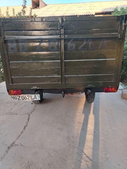 Uaz former sotiladi