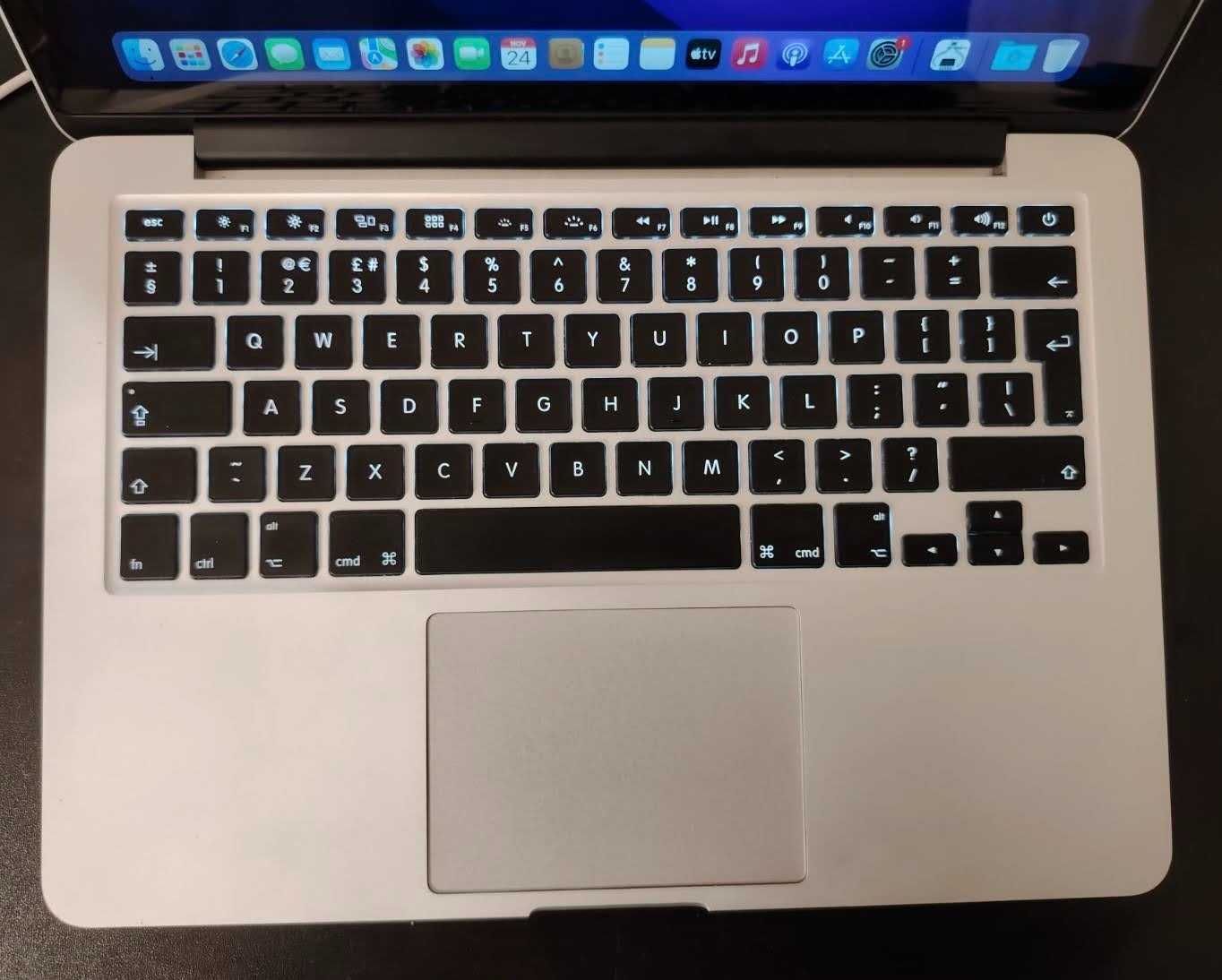 MacBook Pro retina 13.3” i5 256gb ssd 8gb ram laptop лаптоп