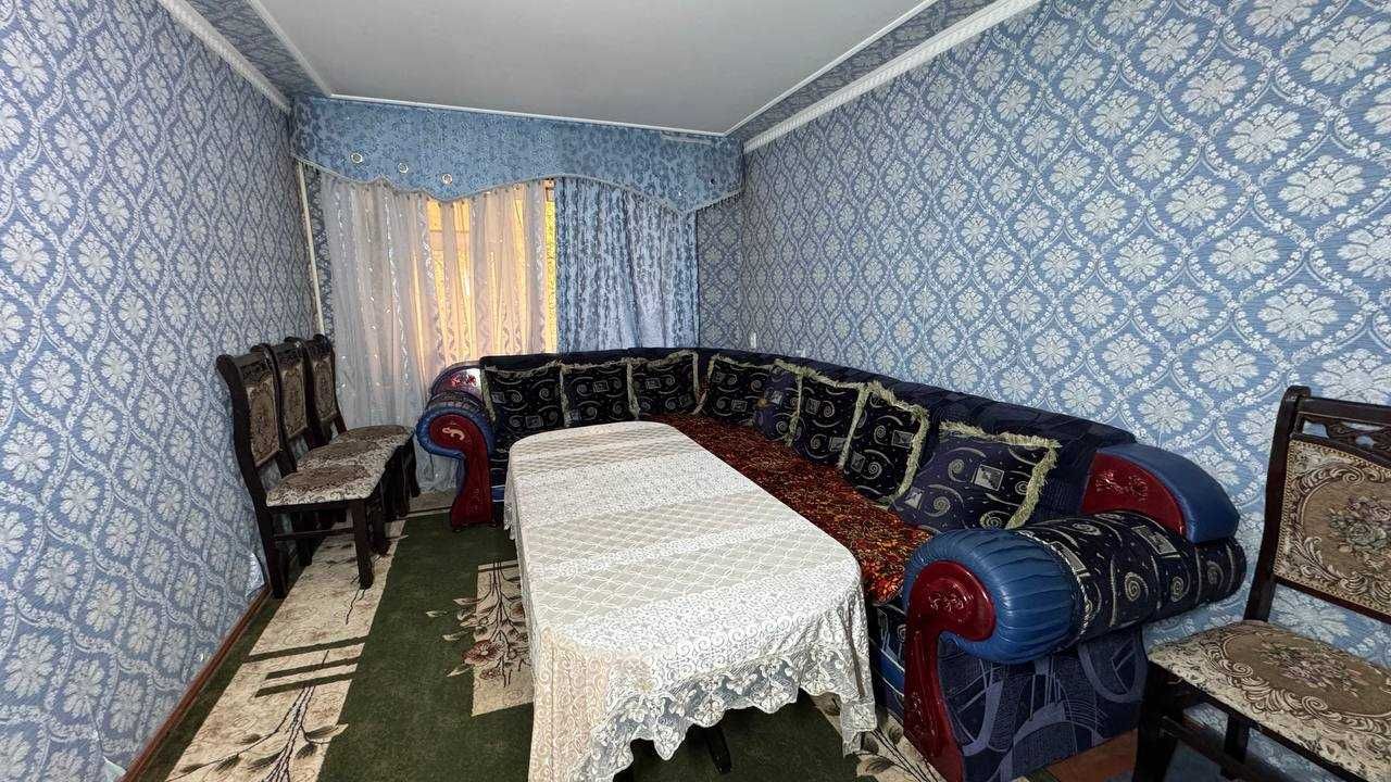 Фрунзиский Часпик супермаркет 1 қават 3 хона квартира сотилади.ID:1414