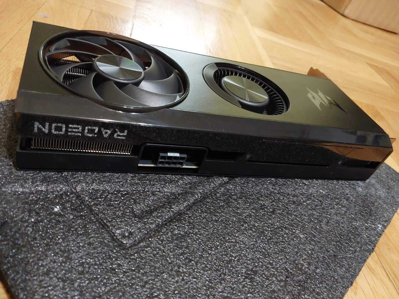 RX 7600 8GB - Saphire Pulse, Acer predator BiFrost
