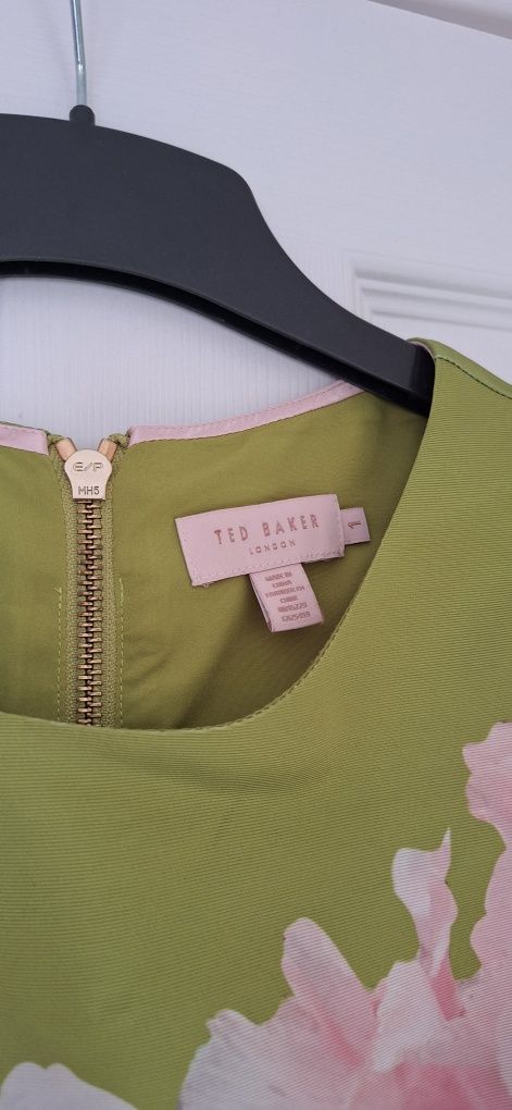 Ted Baker оригинални красиви  рокли 1/XS-S размер