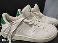 Маратонки adidas размер 32