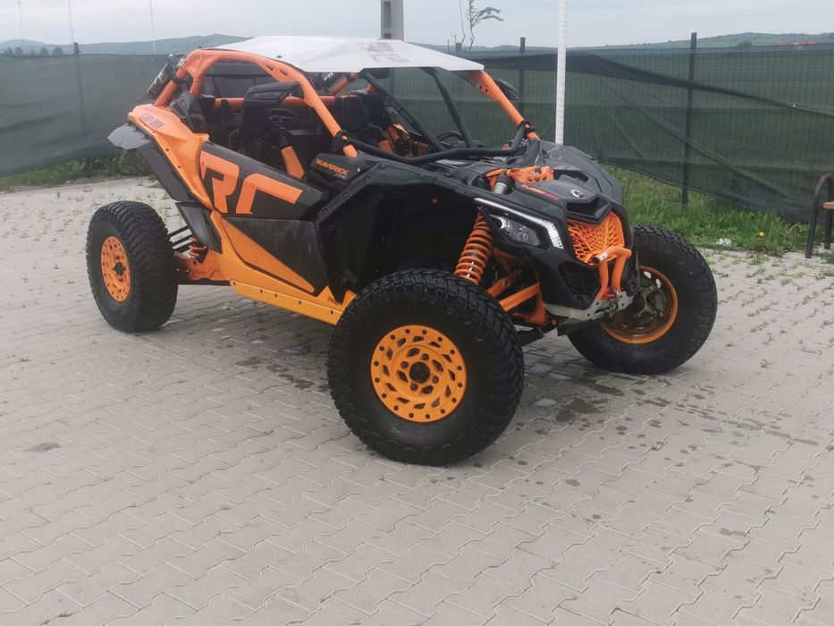 Vand can am maveric x3 rc
