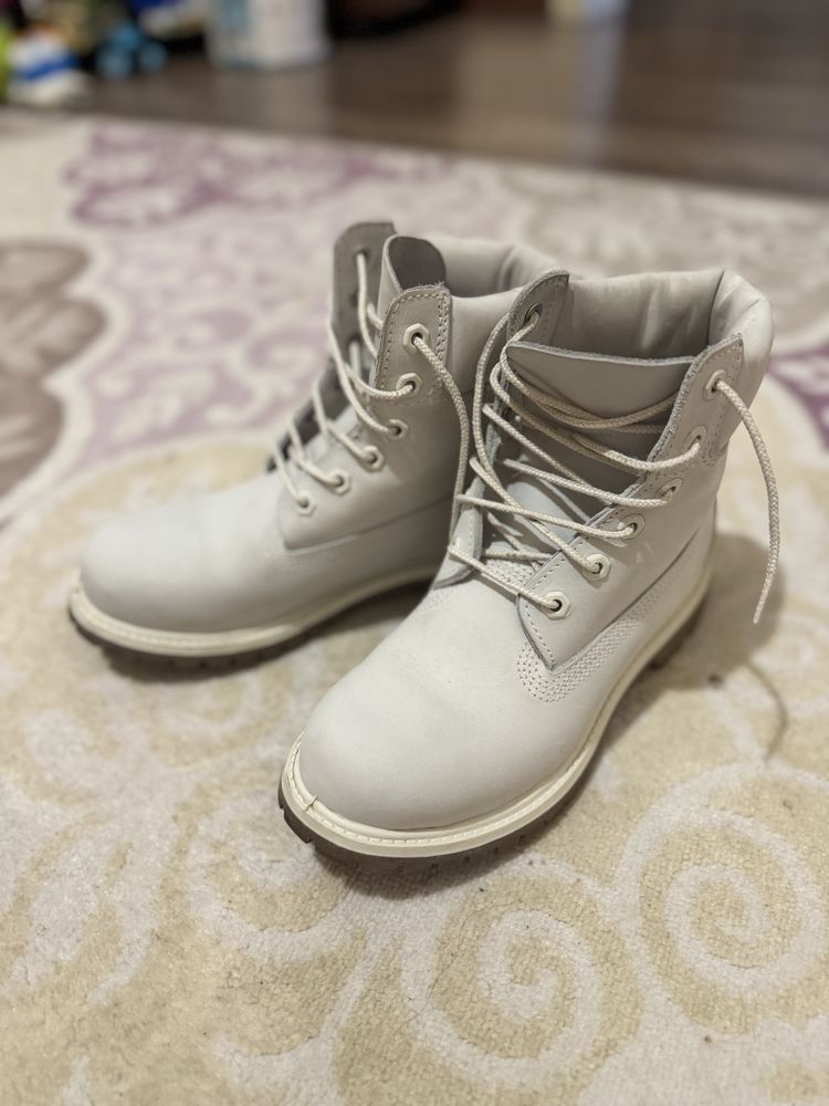 Продам ботинки Timberland!