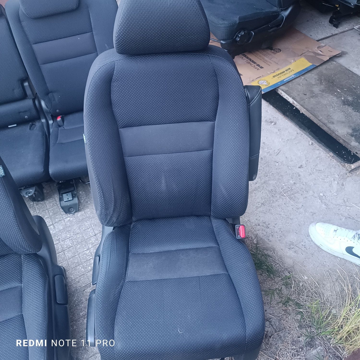 Салон за Honda Crv 3