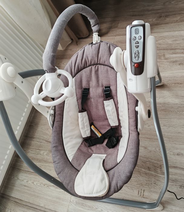 Vând leagăn electric