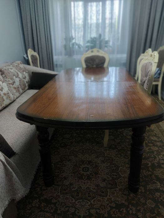 Стол 8 стульев продается