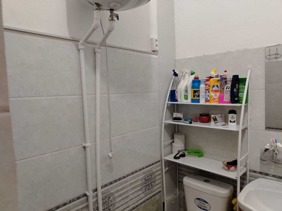 Tezda 2xonalik uy sotiladi.