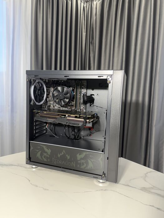 Настолен гейминг компютър!