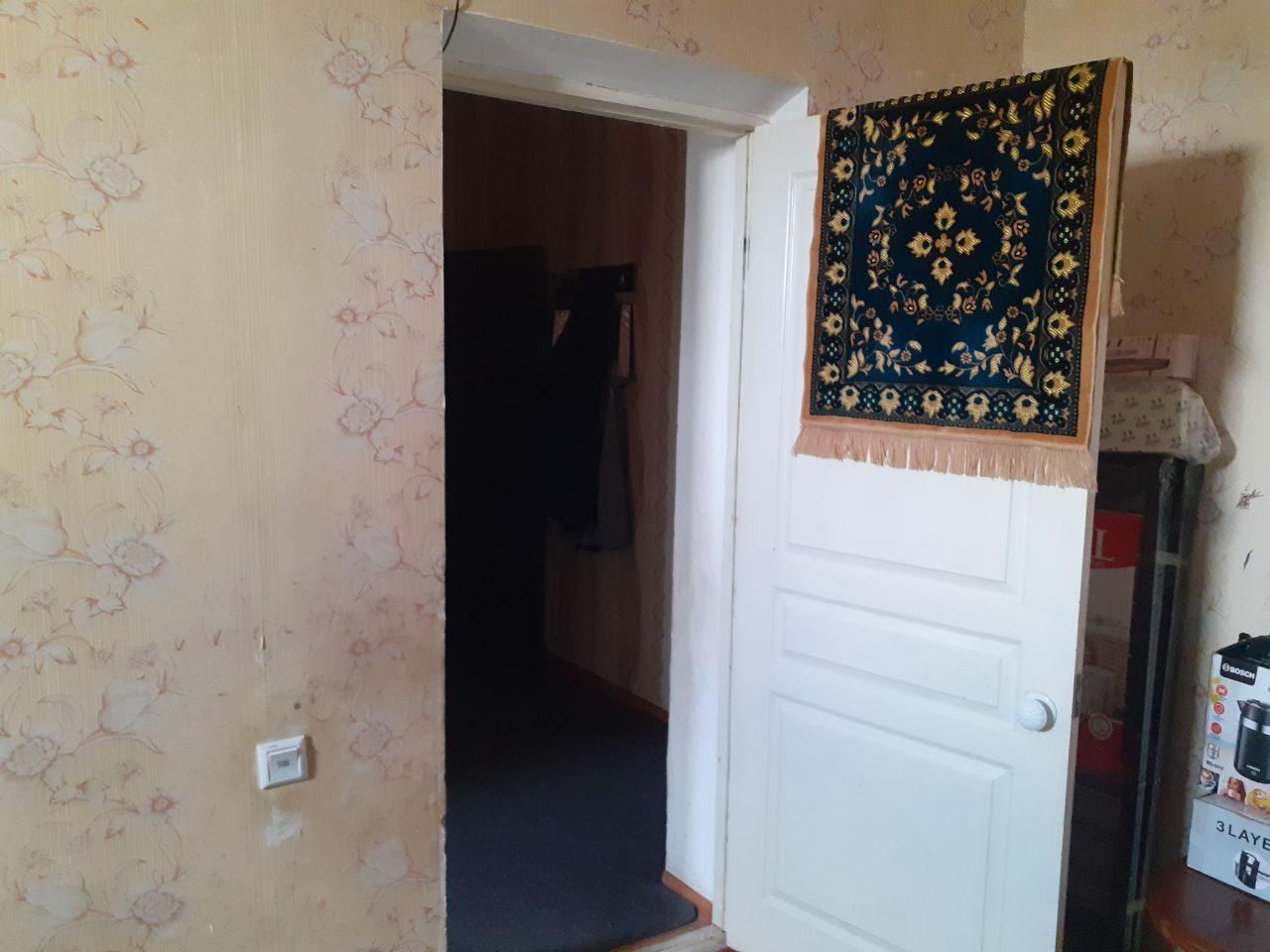 квартира Камолот уйларидан