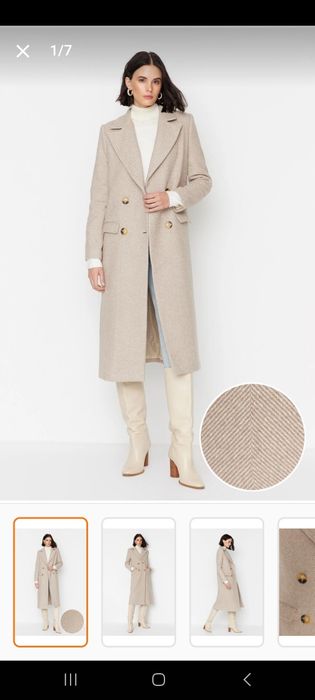 Стилно дамско дълго палто, с модерна шарка шеврон в бежово