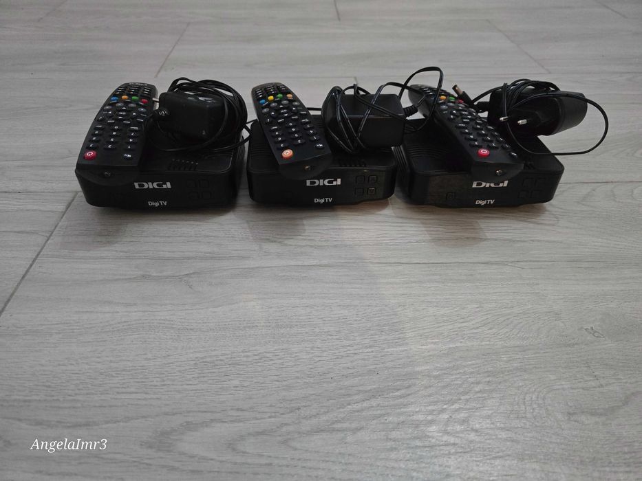 Recever Digi cu telecomanda