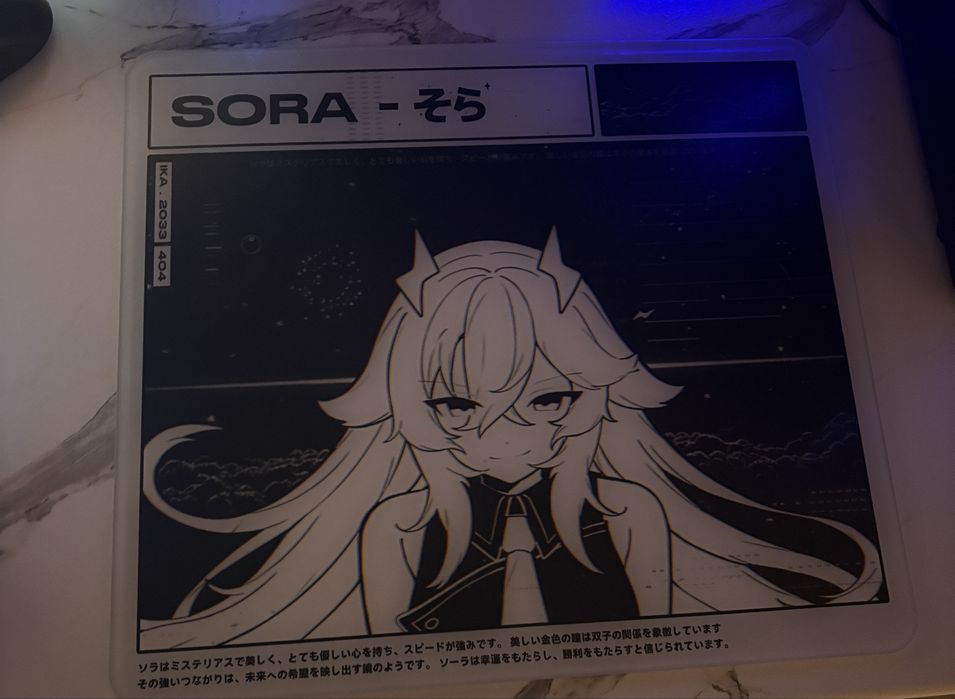 Стъклен mousepad Sora.