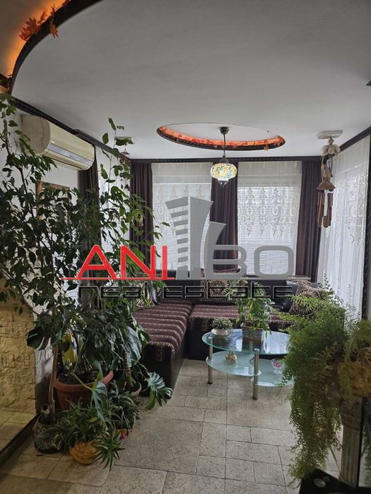 Дава се под наем Тристаен апартамент в Варна, ВИНС - 55 кв.м за 720 € - Снимка #3