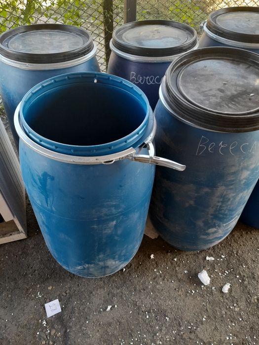 Продам бочки 175л состояние новых