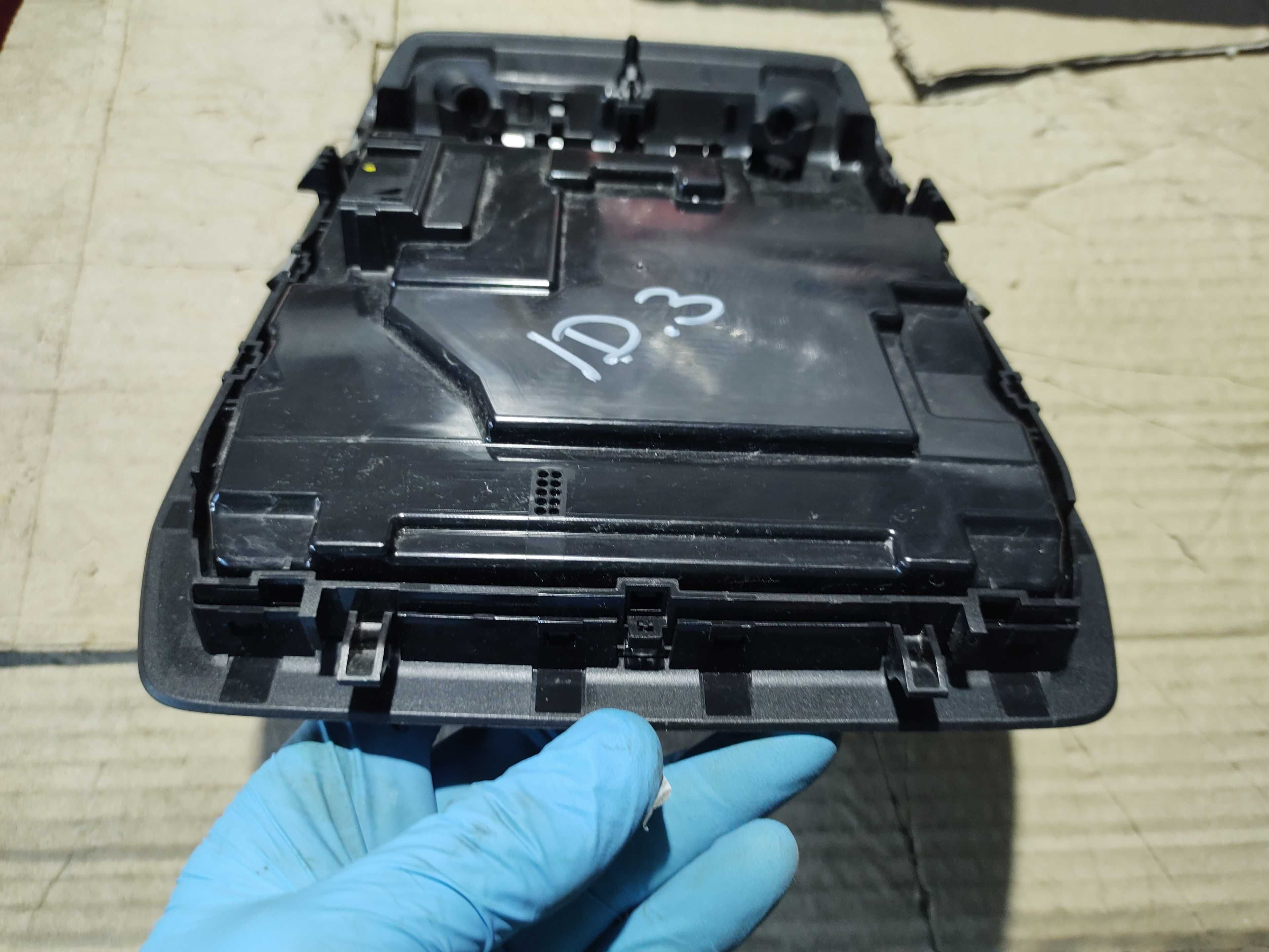 Плафон Интериорно Осветление VW ID.3 E11 pro