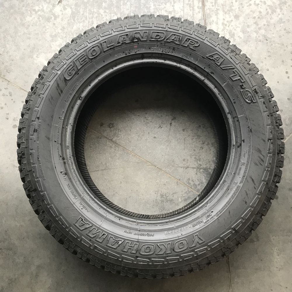 Set Vara Iarna Off Road Yokohama A/T 245 65 R17 Allseason Profil 9mm