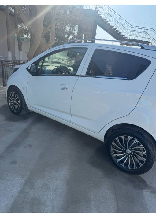 Спарк 4 автомат сотилади