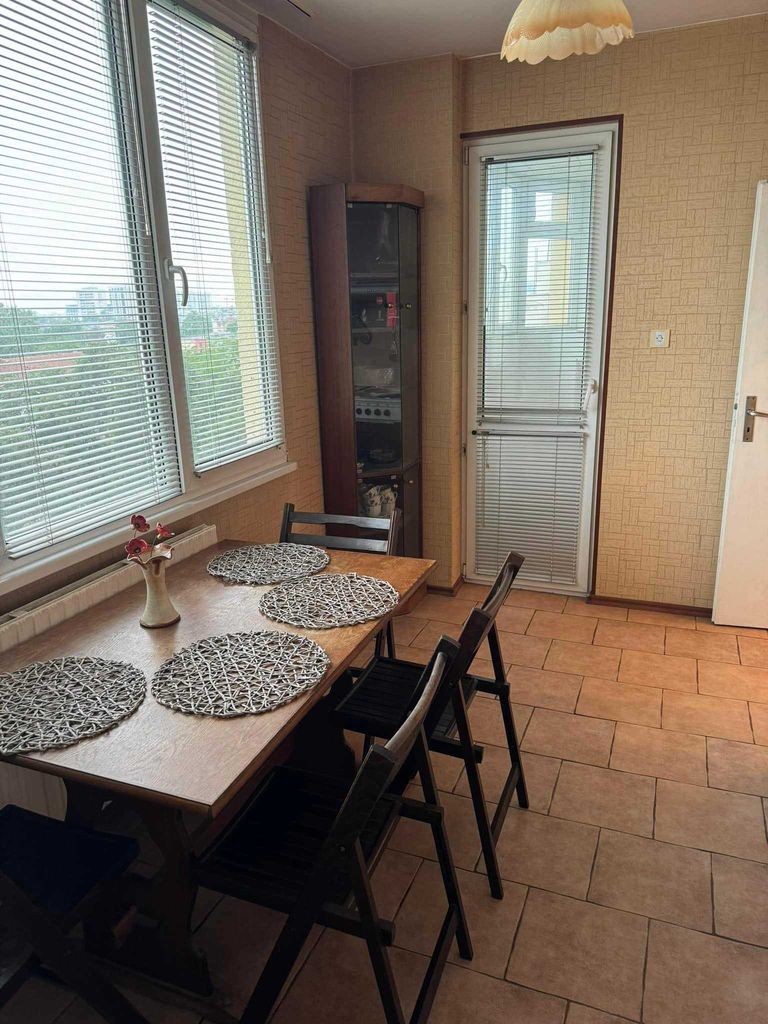 Дава се под наем Тристаен апартамент в Пловдив, Каменица 2 - 70 кв.м за 325 € - Снимка #3
