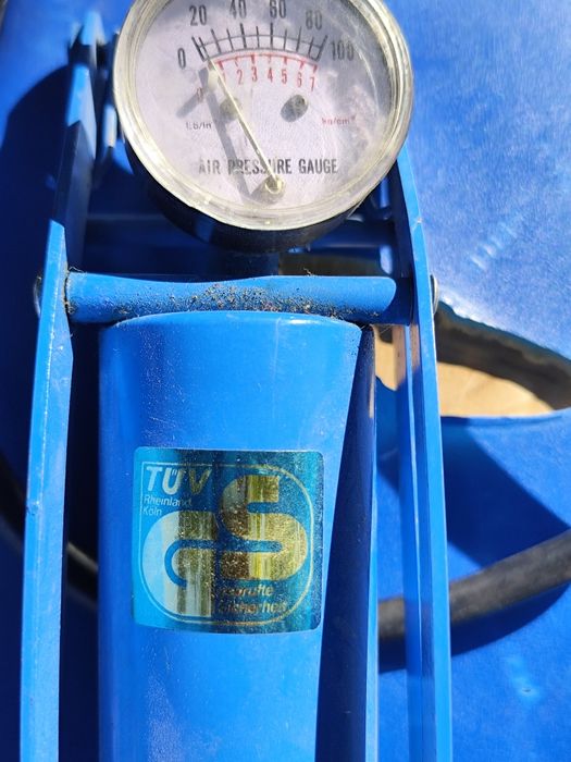 Понпа крачна едно бутало.