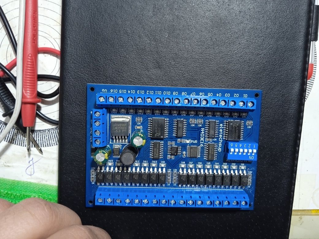 Modbus RTU 16 DI 16DO. RS485 DI DO.