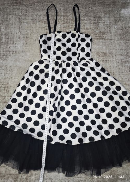 Шикарное платье на девочку 7-10 лет