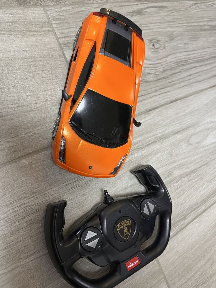 Masinuta cu telecomanda Lamborghini - impecabila