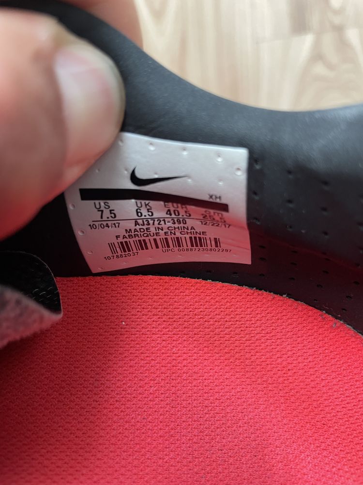 NIKE Mercurial CR7/футболни/обувки/бутонки 40,5размер