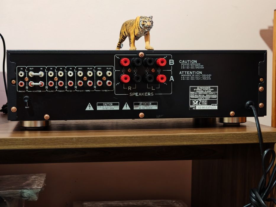 Pioneer A-449. Amplificator superb. Din vremuri de aur. Preț fix !