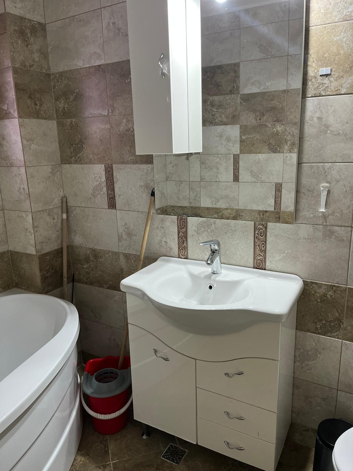 Apartament de închiriat