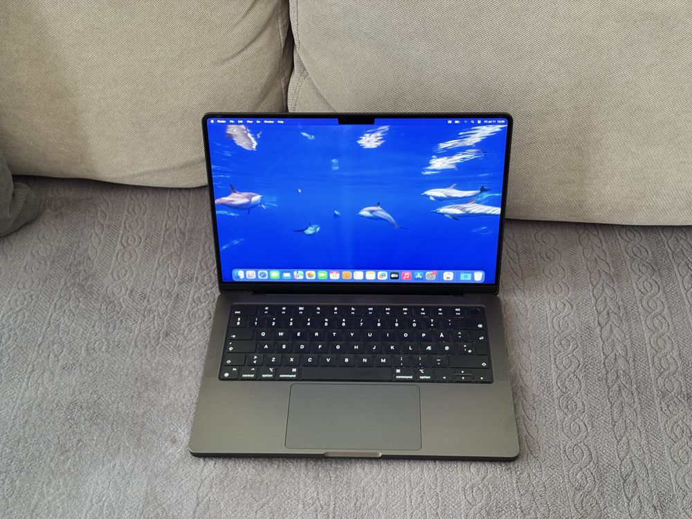 Като Нов 14’Macbook Pro 14/M3 Pro/2024/18GB LPDDR5/512GB SSD/