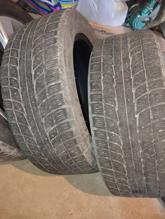 Продам шины зимние