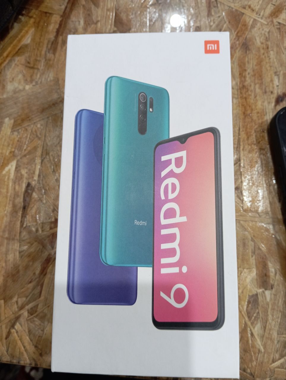 Redmi 9 4/64gb srochni sotiladi