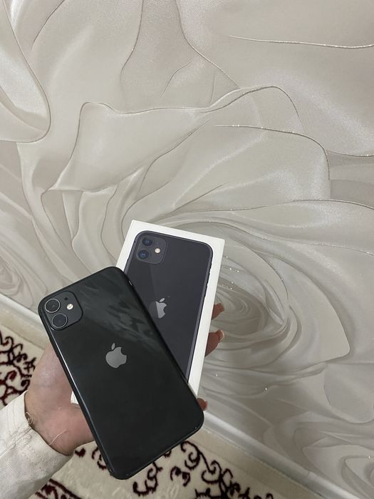 продам айфон 11 128гб