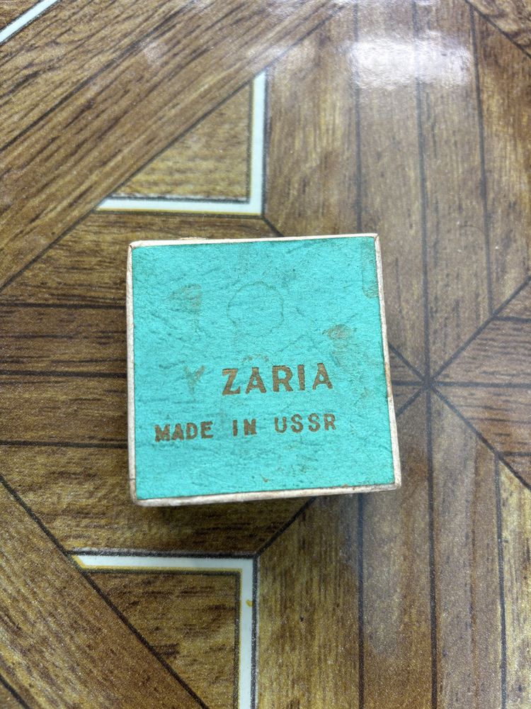 Дамски ретро часовник Zaria